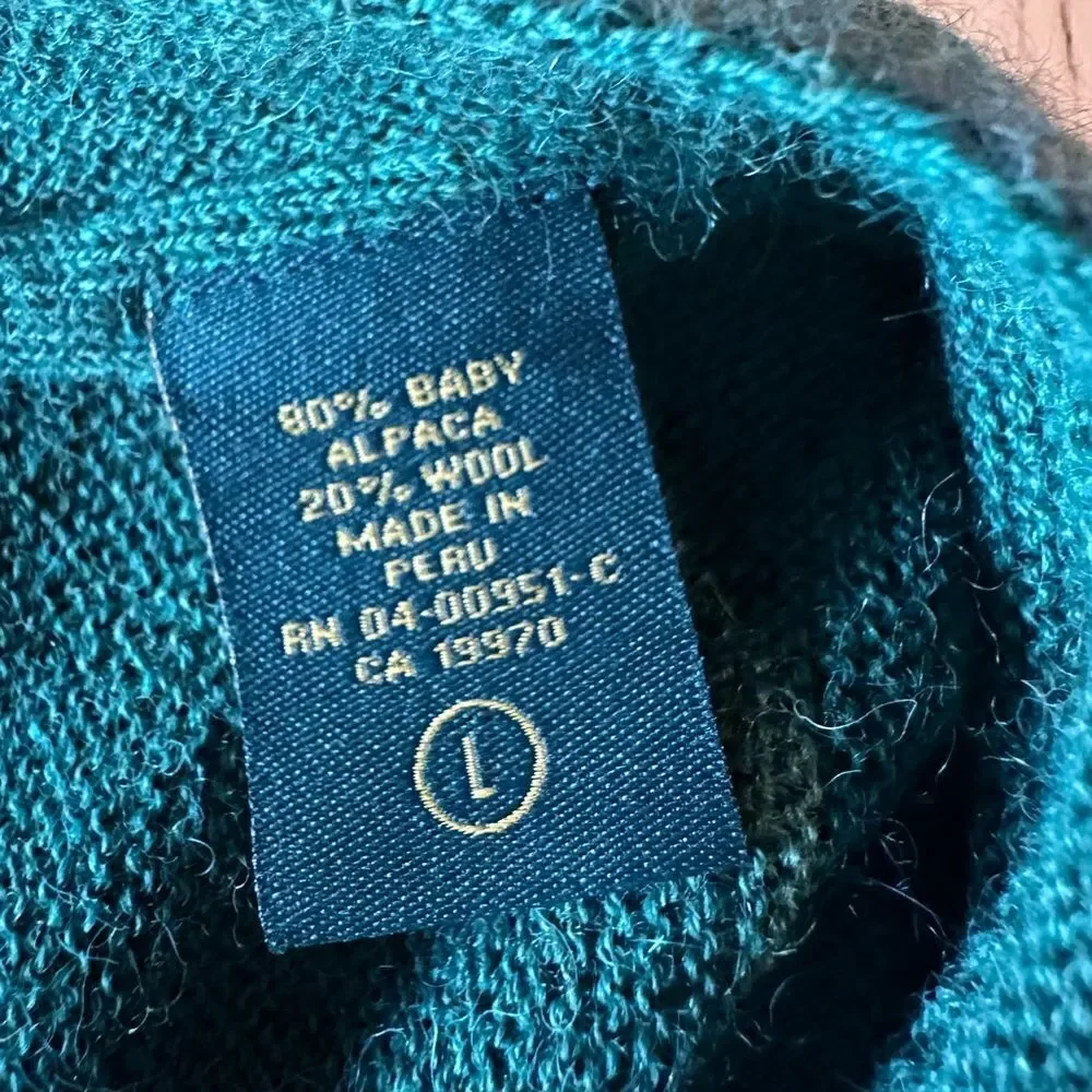 Peru Unlimited Links Stitch Baby Alpaca V neck Leaf green cardigan - Large